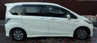    Honda Freed 2011 , 835000 , -