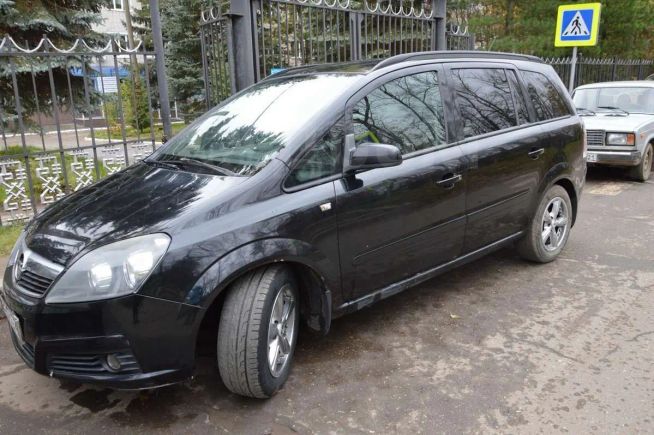    Opel Zafira 2006 , 380000 , 