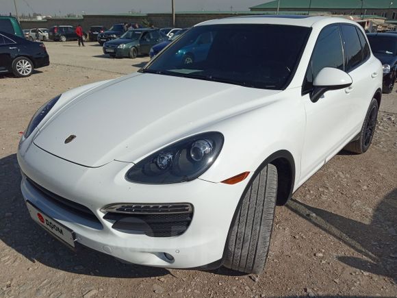 SUV   Porsche Cayenne 2012 , 1850000 , 