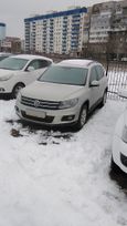 SUV   Volkswagen Tiguan 2015 , 960000 , 