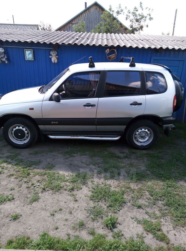 SUV   Chevrolet Niva 2003 , 185000 , 