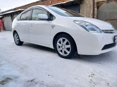 Лифтбек Toyota Prius 2011 года, 1060000 рублей, Иркутск