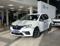 Седан Renault Logan 2018 года, 1065000 рублей, Москва