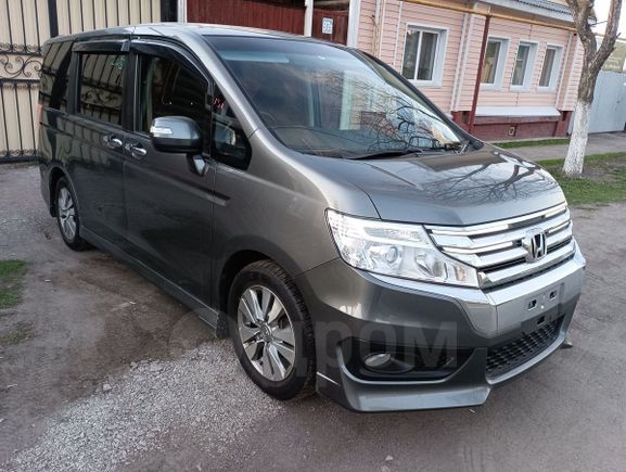    Honda Stepwgn 2013 , 1590000 , 