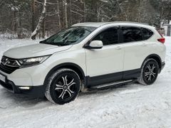SUV или внедорожник Honda CR-V 2018 года, 3769000 рублей, Москва