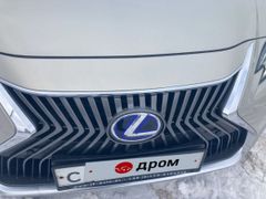 Седан Lexus ES300h 2019 года, 4100000 рублей, Казань