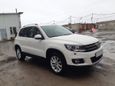 SUV   Volkswagen Tiguan 2011 , 700000 , 