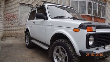 SUV    4x4 2121  2012 , 265000 , 