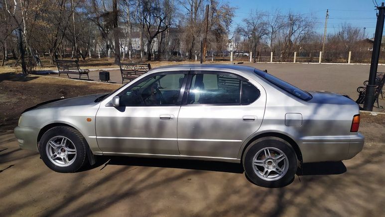  Toyota Camry 1997 , 240000 , 