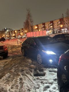 Седан Toyota Camry 2018 года, 3320000 рублей, Сургут