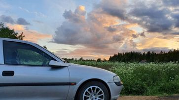  Opel Vectra 1998 , 135000 , 