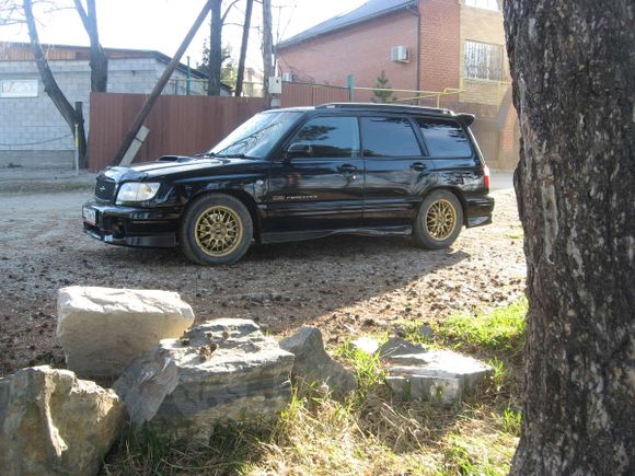 SUV   Subaru Forester 2000 , 350000 , 