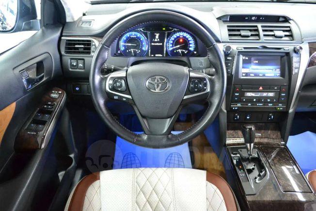  Toyota Camry 2015 , 1275000 , 
