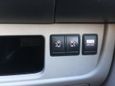    Nissan Serena 2013 , 900000 , 