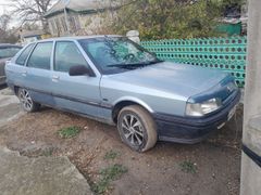 Хэтчбек Renault 21 1989 года, 90000 рублей, Старый Крым