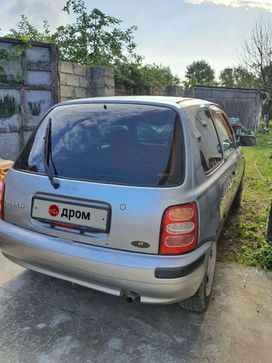  3  Nissan March 2000 , 150000 , 