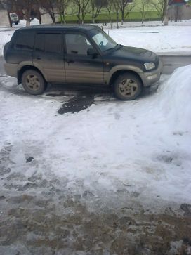 SUV   Toyota RAV4 1998 , 320000 , 