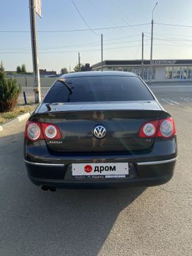 Volkswagen Passat 2010 , 800000 , 