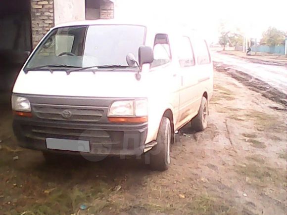 Toyota Hiace 2002 , 420000 , 