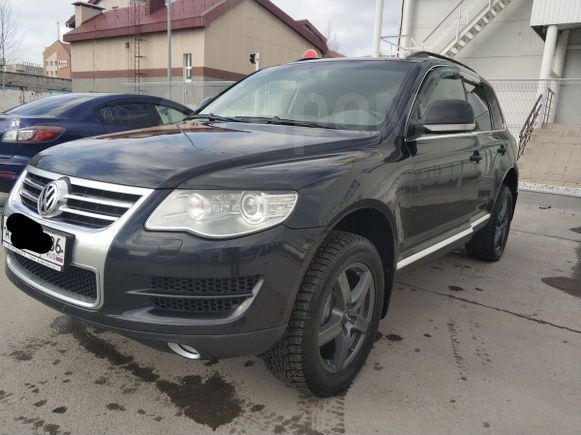 SUV   Volkswagen Touareg 2008 , 800000 , 