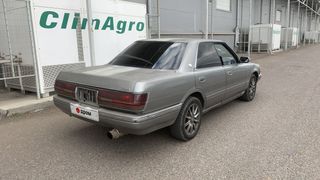 Седан Toyota Crown 1990 года, 130000 рублей, Красноярск