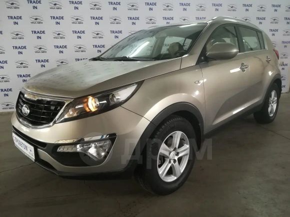 SUV   Kia Sportage 2014 , 889000 , 