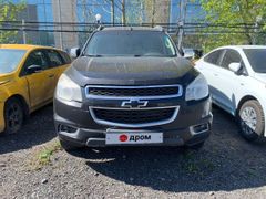SUV или внедорожник Chevrolet TrailBlazer 2014 года, 1140000 рублей, Санкт-Петербург