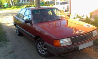  Audi 100 1983 , 75000 , 