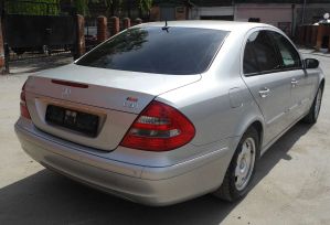 Mercedes-Benz E-Class 2002 , 590000 , 