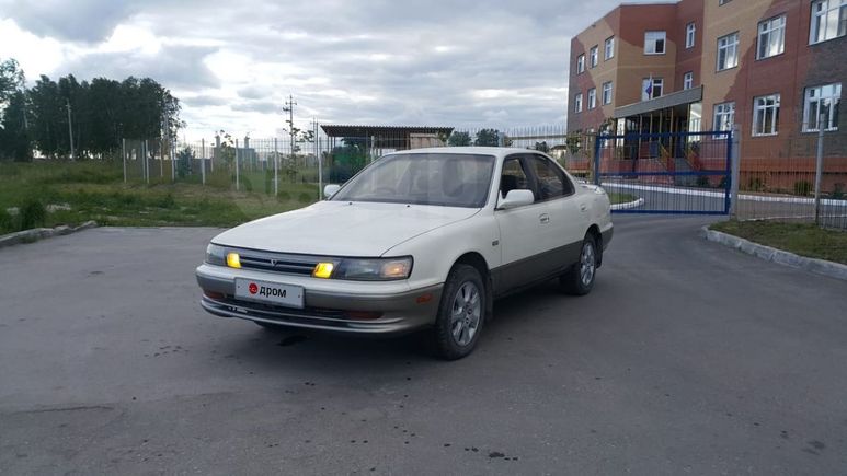  Toyota Vista 1992 , 165000 , 