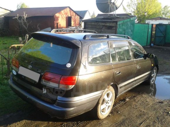  Toyota Caldina 1996 , 220000 , -