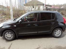  Renault Sandero 2011 , 480000 , 