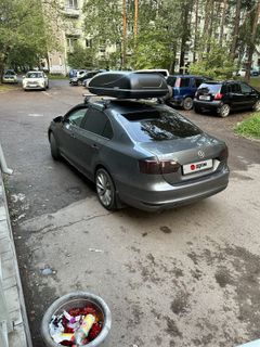 Седан Volkswagen Jetta 2013 года, 1050000 рублей, Железногорск
