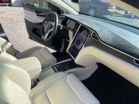 SUV или внедорожник Tesla Model X 2018 года, 6000000 рублей, Омск