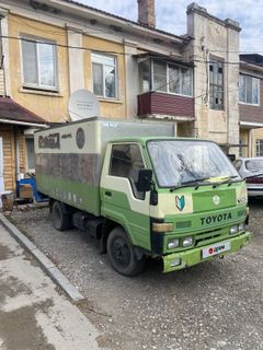 Изотермический фургон Toyota ToyoAce 1988 года, 450000 рублей, Владивосток