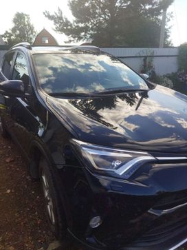 SUV   Toyota RAV4 2018 , 2990000 , 