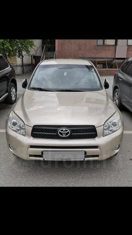 SUV   Toyota RAV4 2007 , 820000 , 