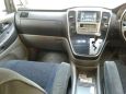    Toyota Alphard 2002 , 380000 , 