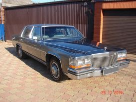  Cadillac Fleetwood 1988 , 850000 , 