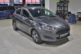 Хэтчбек Ford Fiesta 2017 года, 967000 рублей, Челябинск
