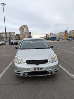 Хэтчбек Toyota Matrix 2003 года, 680000 рублей, Красноярск