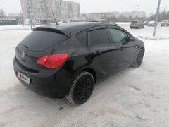 Хэтчбек Opel Astra 2011 года, 670000 рублей, Вологда