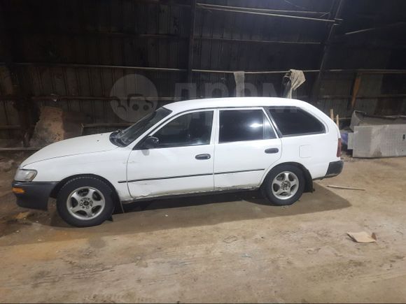  Toyota Corolla 2001 , 135000 , 