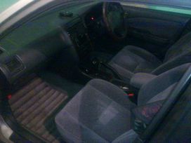  Toyota Carina 2001 , 305000 , 