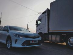 Седан Toyota Camry 2015 года, 2000000 рублей, Абакан