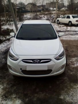  Hyundai Solaris 2011 , 400000 , 