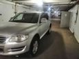 SUV   Volkswagen Touareg 2009 , 940000 , 