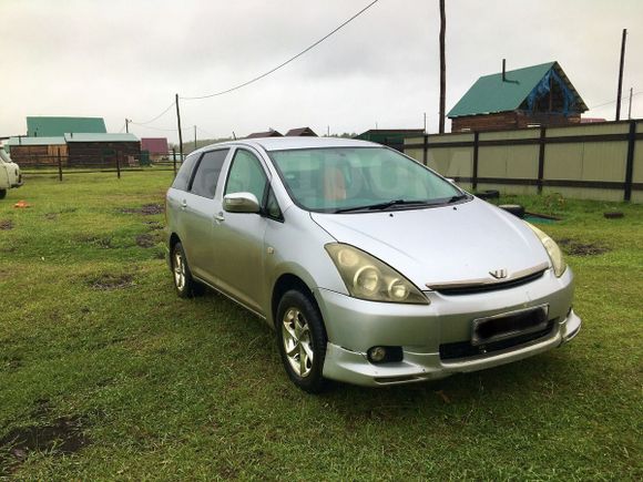    Toyota Wish 2004 , 550000 , 