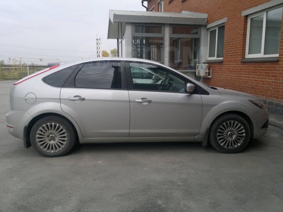  Ford Focus 2010 , 420000 , 