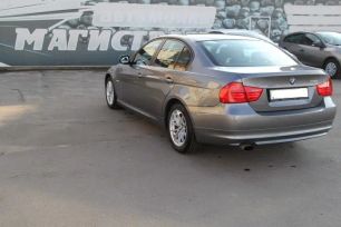 BMW 3-Series 2011 , 800000 , 